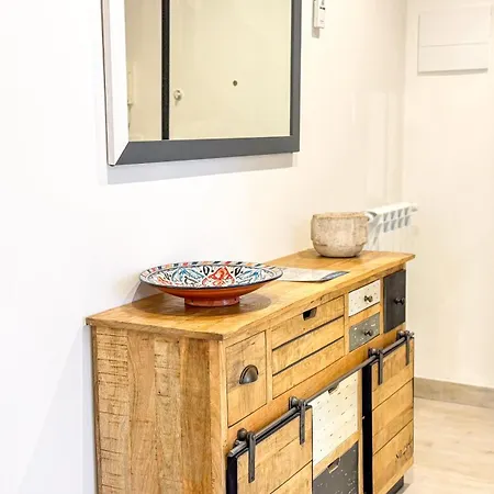 Imperial Golden By Ca-sa Check Apartment *